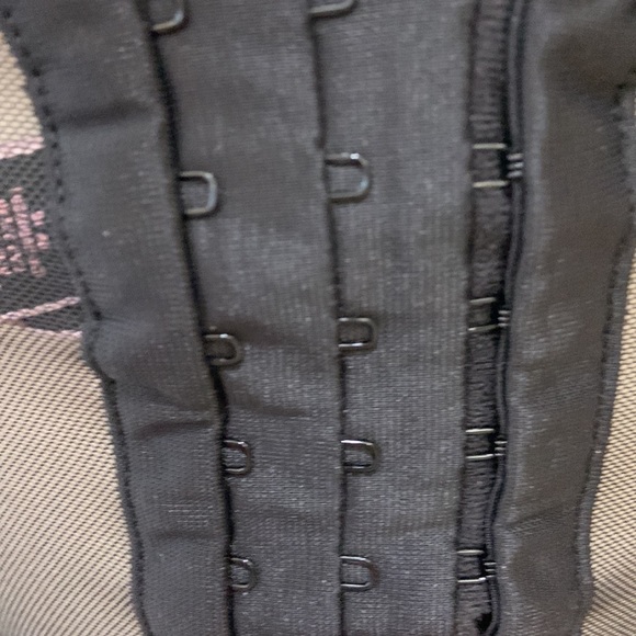 Victoria’s Secret Lace Bustier Corset Black Crystals Bra Size 32B - Picture 10 of 16